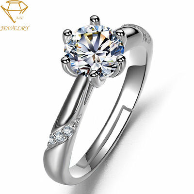 Pave Setting Silver Diamond Wedding Ring Engraving For Women