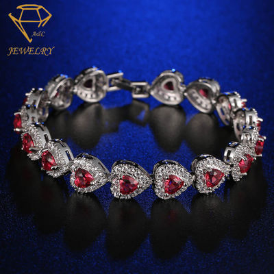 Heart Shape CCT 7.6 Inches Diamond Bracelets For Women